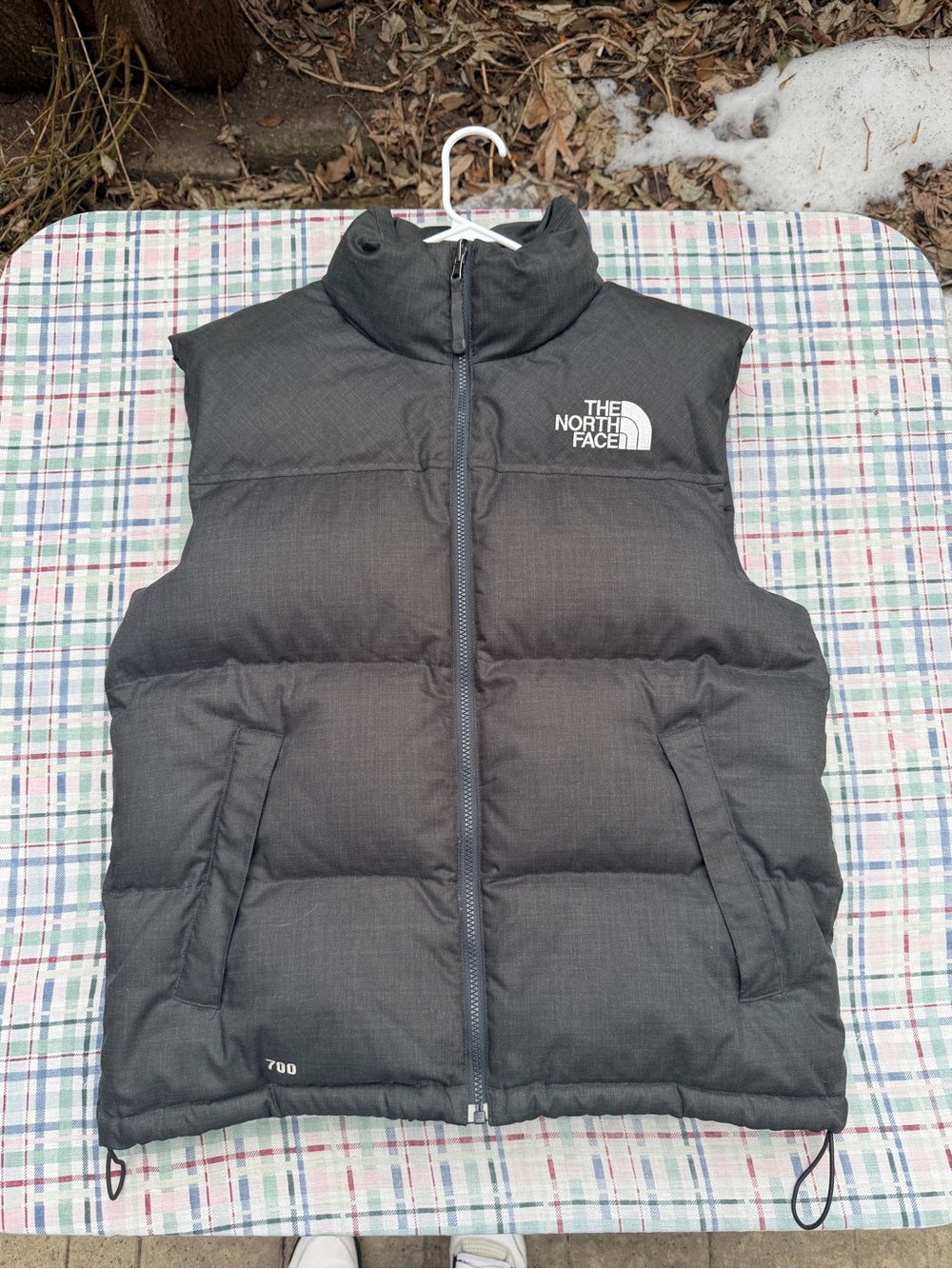 Dark Grey NorthFace Nupste 700 Vest
Size M